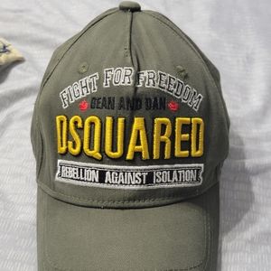 Dsquared2 hat